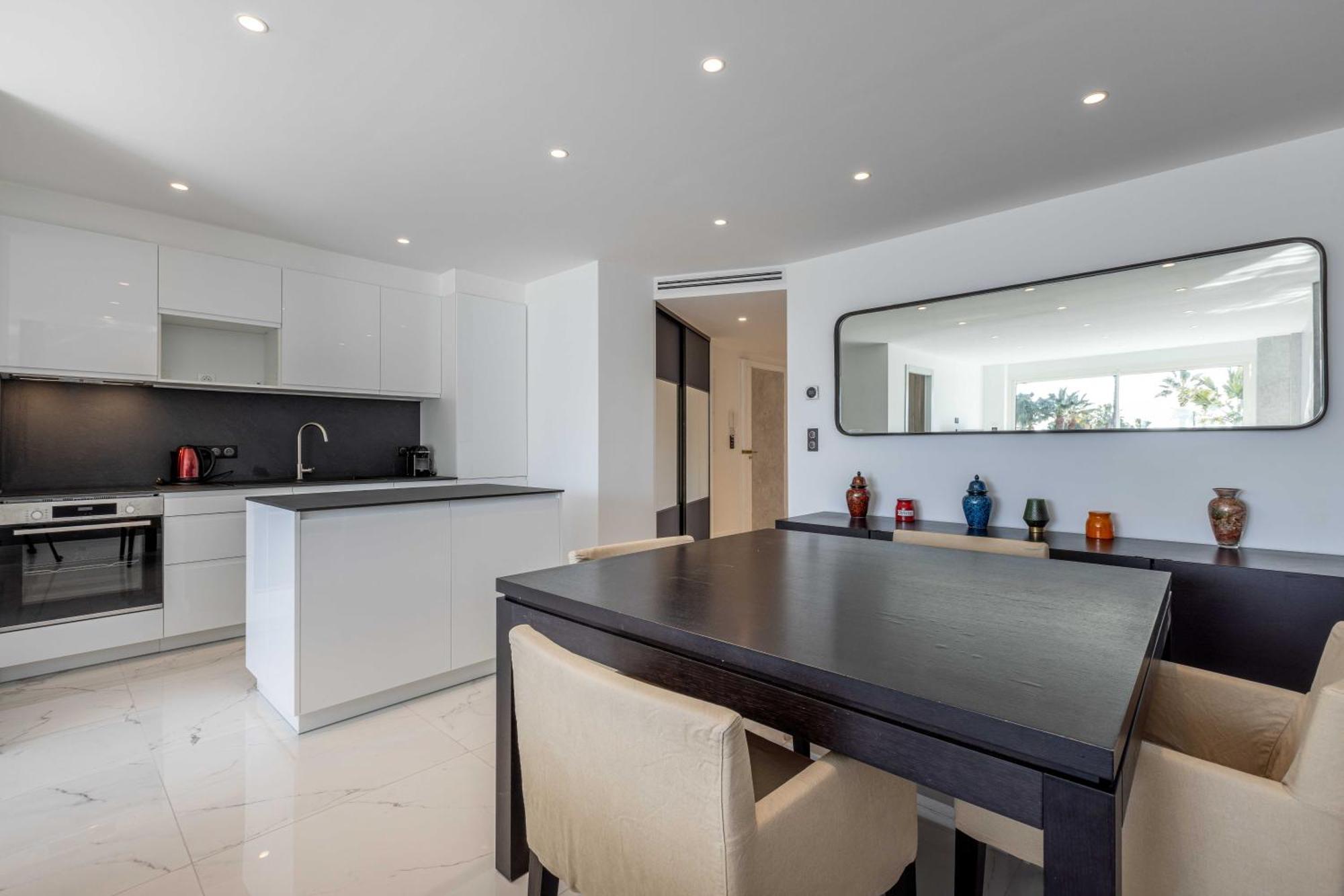 Agence Des Residences - Appartements Prives Du 45 Croisette- Prestige Κάννες Δωμάτιο φωτογραφία