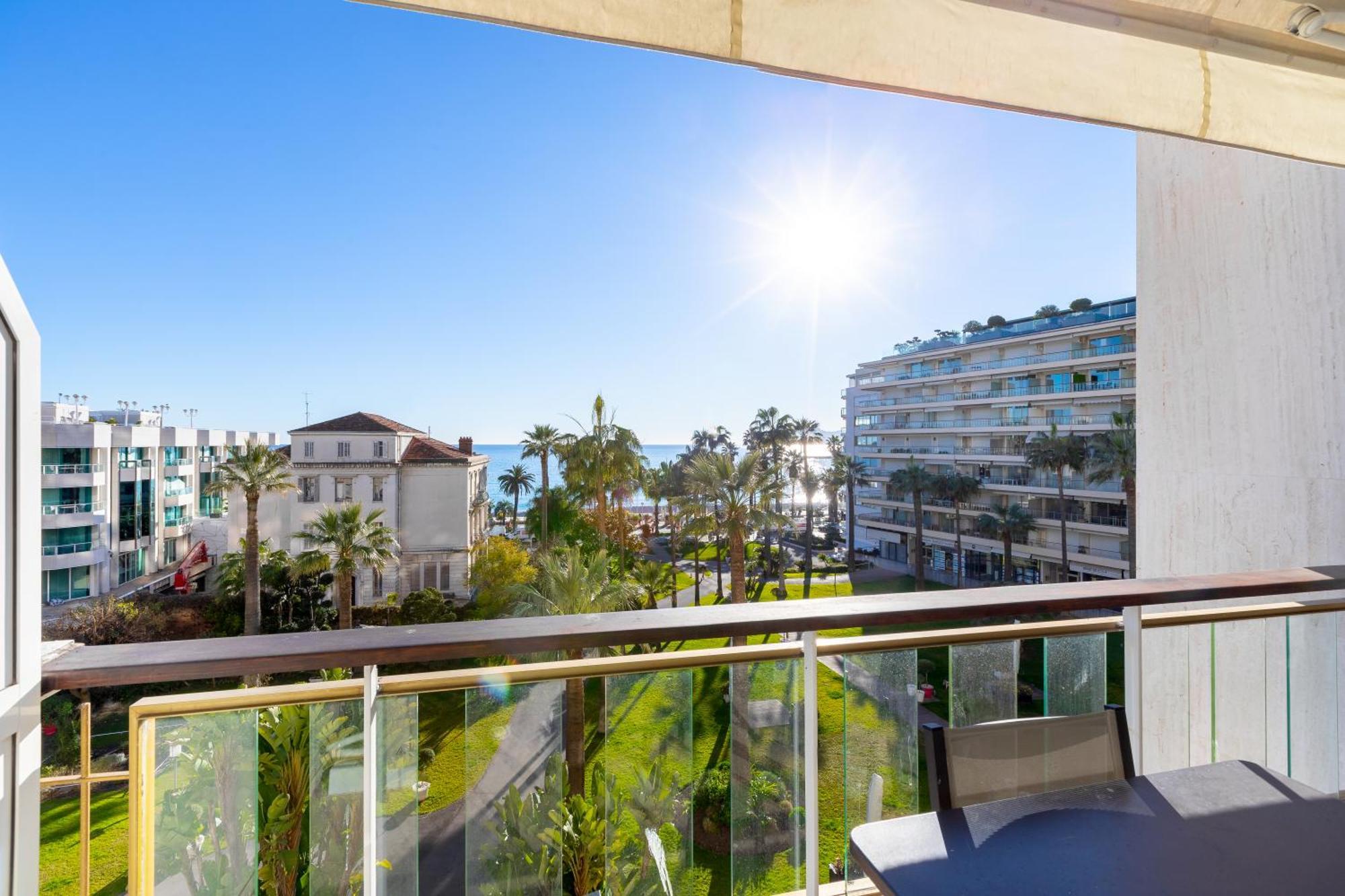 Agence Des Residences - Appartements Prives Du 45 Croisette- Prestige Κάννες Δωμάτιο φωτογραφία